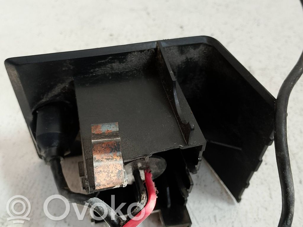 Audi A4 S4 B5 8D Kita salono detalė 