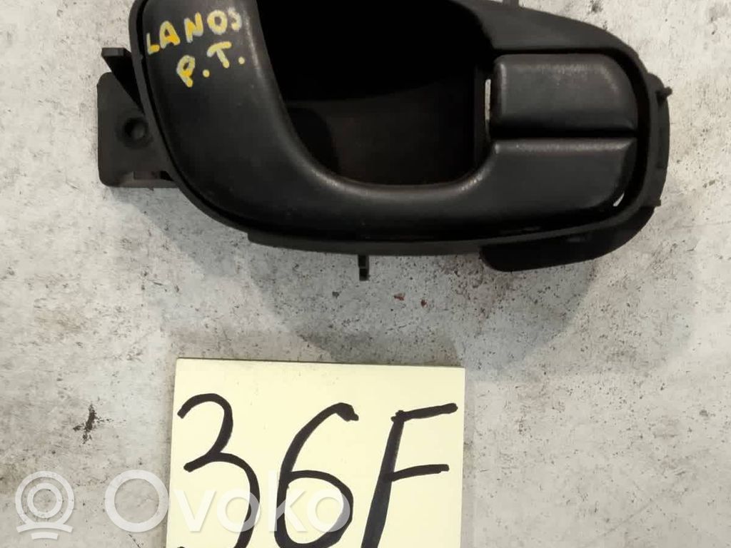 Daewoo Lanos Manecilla interna puerta delantera 