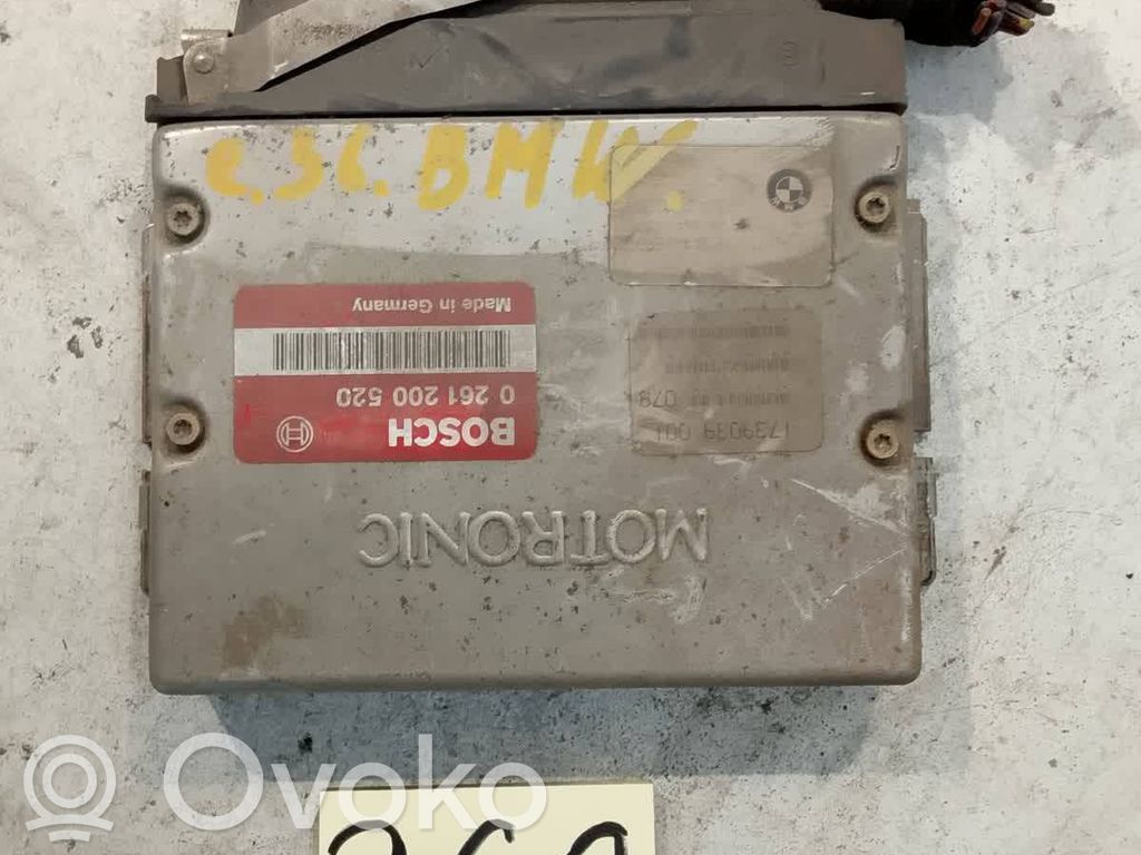 Unidad de control/módulo del motor   1739041
