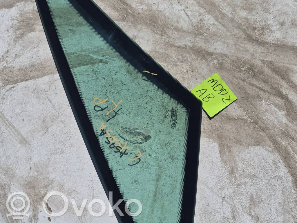 Citroen Xsara Front triangle window/glass 