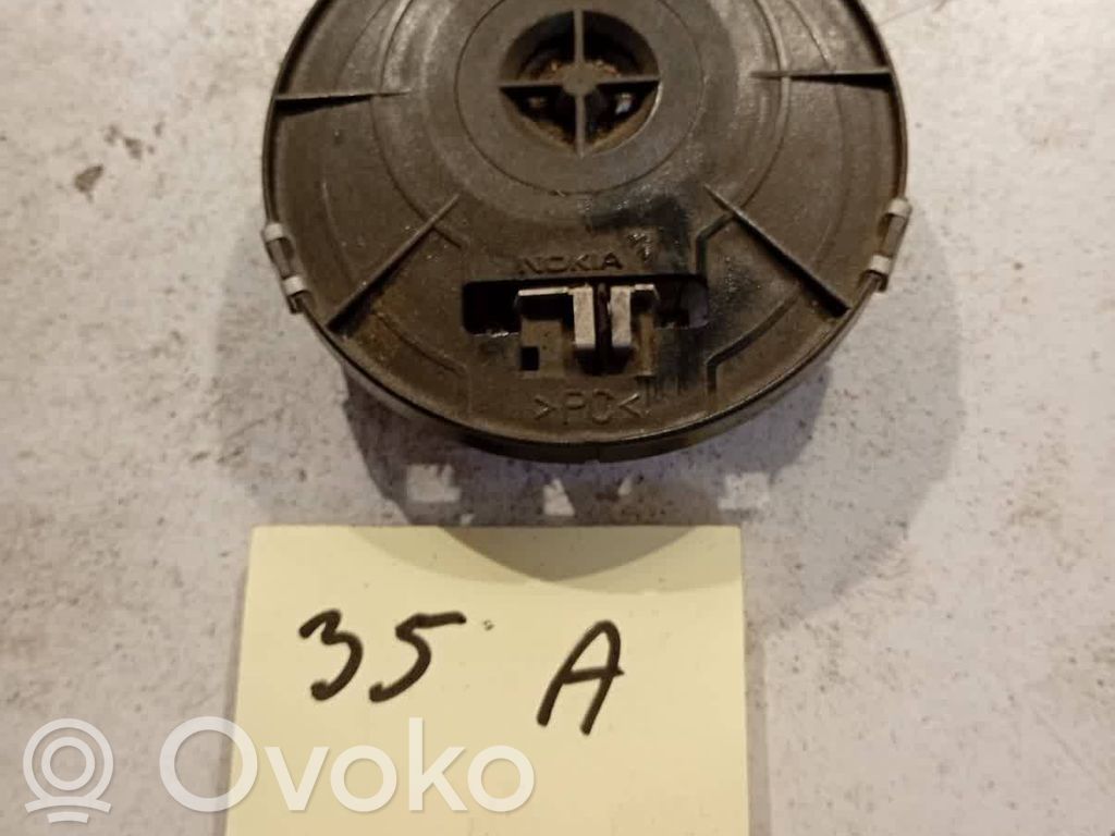 Volvo S40, V40 Altavoz de la puerta delantera 
