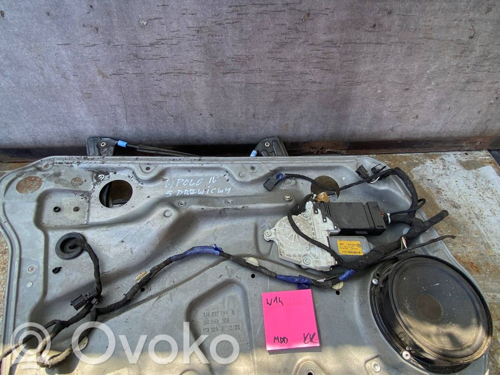 Volkswagen Polo IV 9N3 Silnik regulatora szyby drzwi przednich 