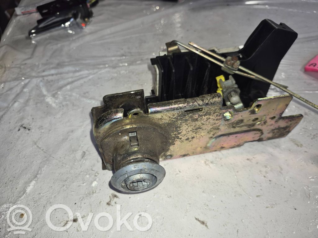 Ford Transit Serratura portiera anteriore 