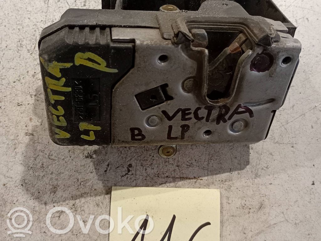 Opel Vectra B Galinių durų spyna 
