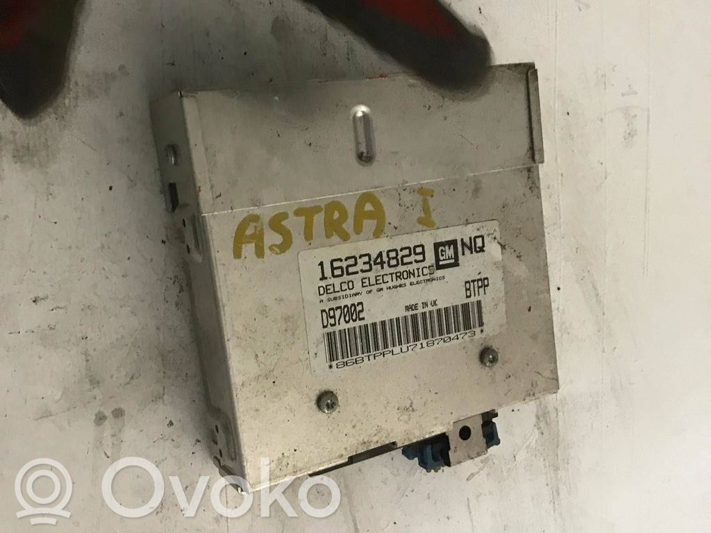 Opel Astra F Engine control unit/module 