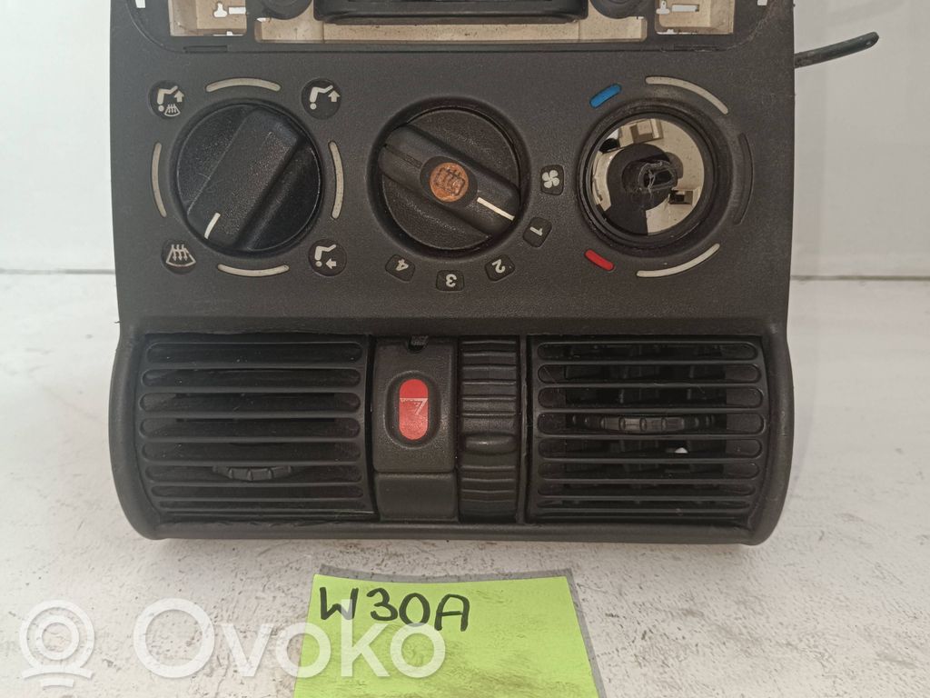 Fiat Marea Konsola środkowa / Panel sterowania 