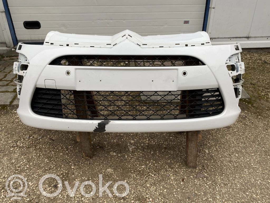 Citroen C4 III e-C4 Parachoques delantero 