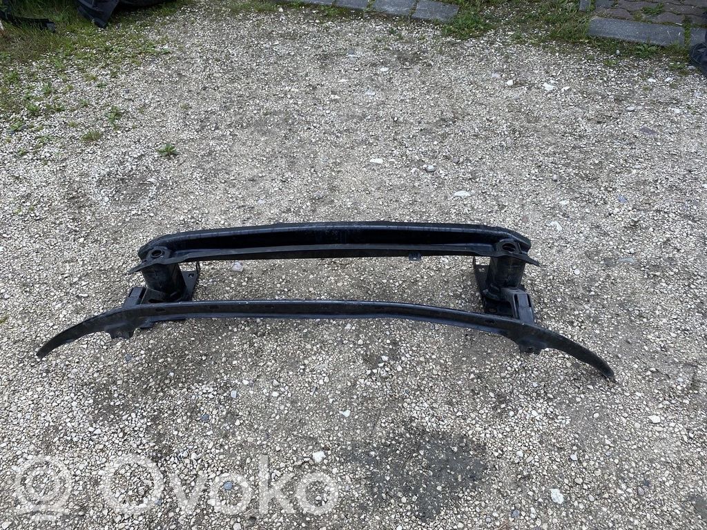 Volkswagen Golf VIII Paraurti anteriore 