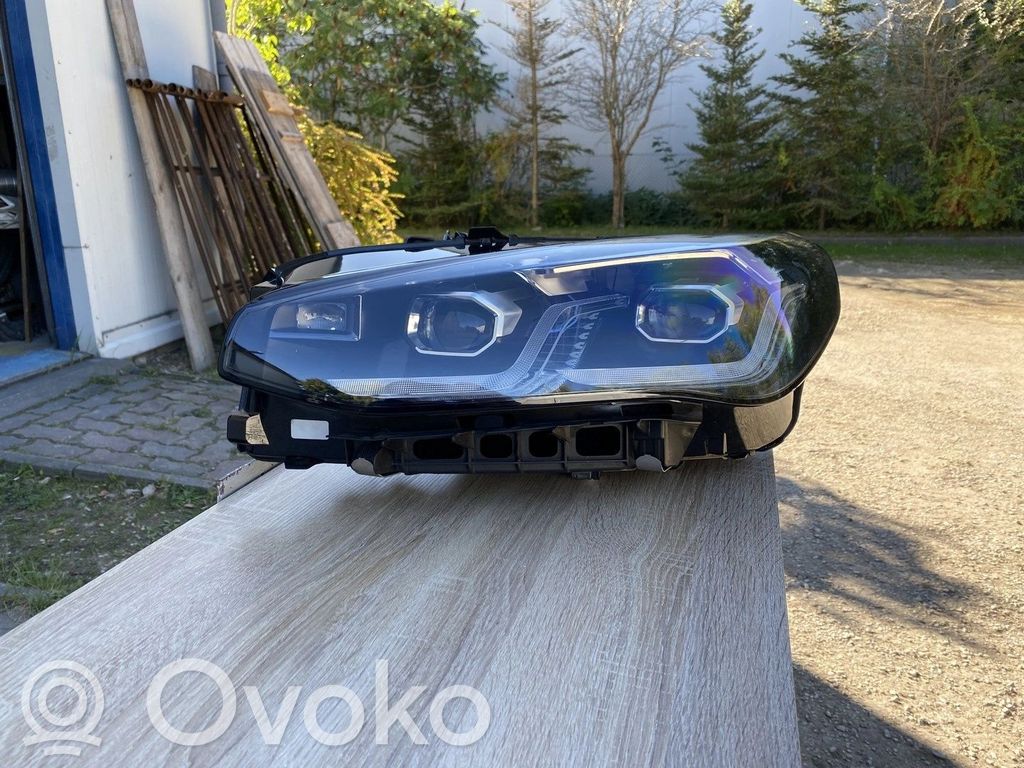 BMW 2 Active Tourer U06 Scheinwerfer 