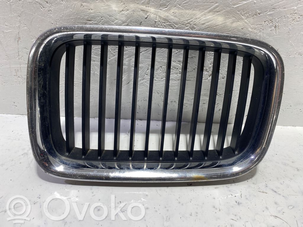 BMW 3 E36 Front grill 