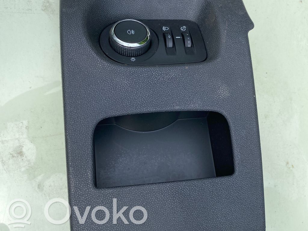 Light switch   13310330,321409