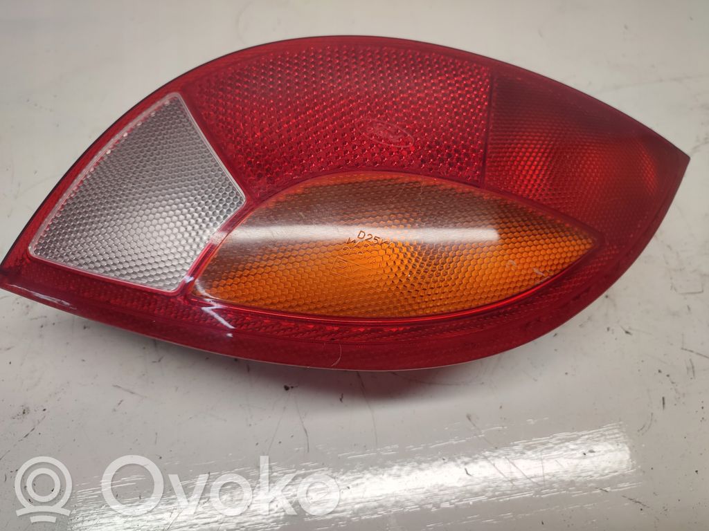 Rear/tail lights