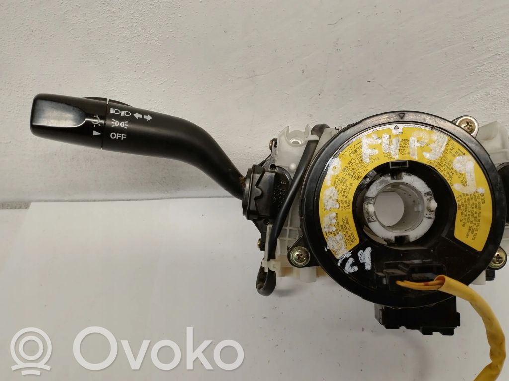 Mazda Premacy Posūkių/ šviesų rankenėlė 
