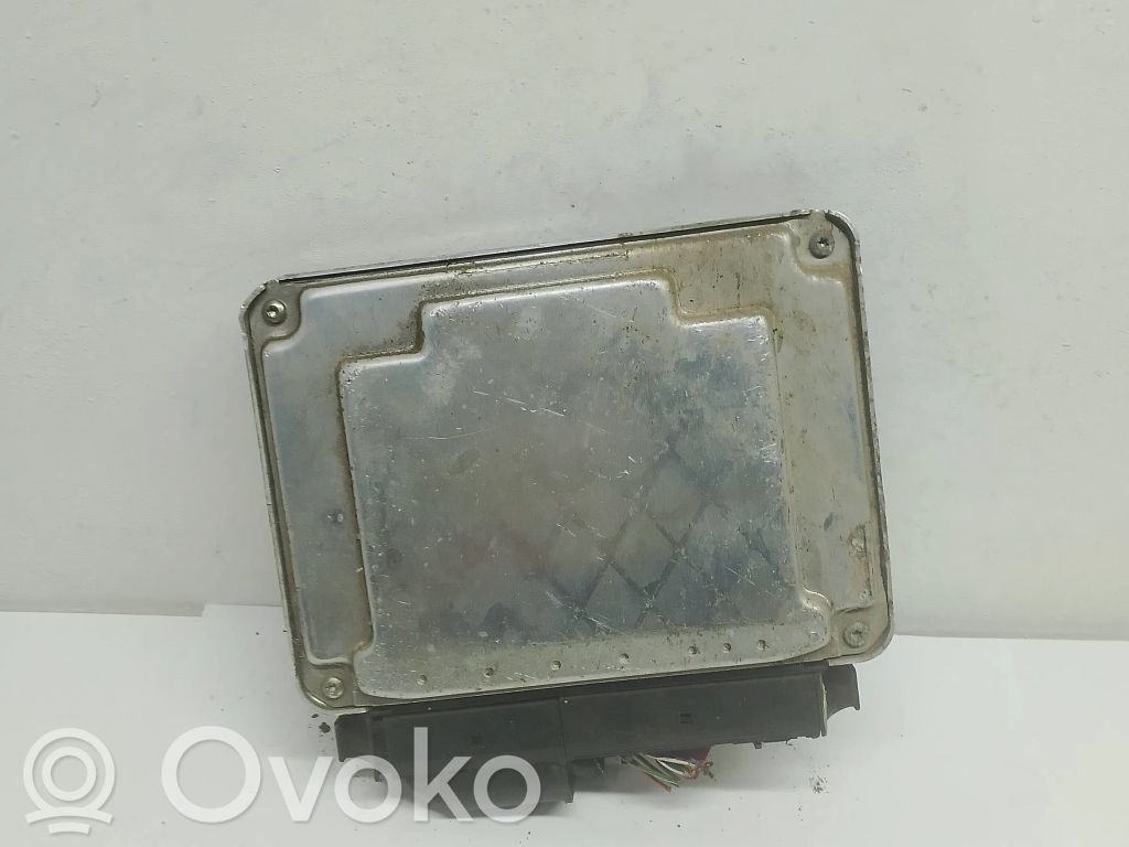 Skoda Fabia Mk1 (6Y) Engine control unit/module 