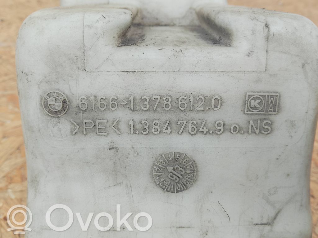 BMW 5 E34 Logu šķidruma tvertne 