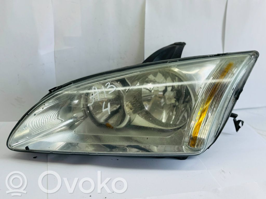 Ford Focus Headlight/headlamp 