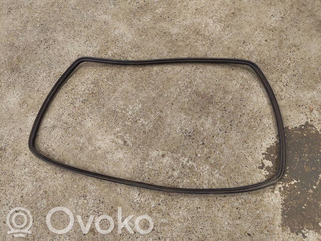 Moldura del parabrisas