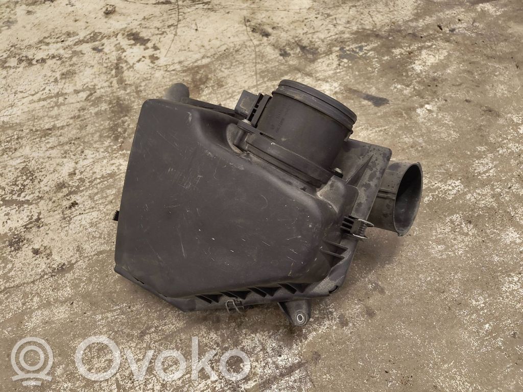 Ilmansuodattimen kotelo   7795892,6650675
