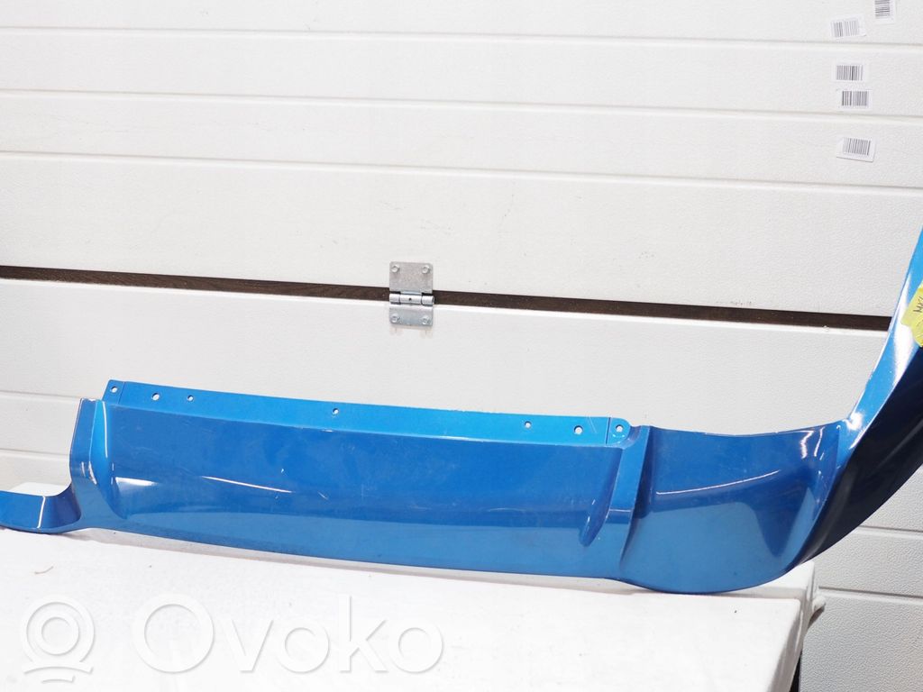 Ford Focus Moldura inferior del parachoques trasero 