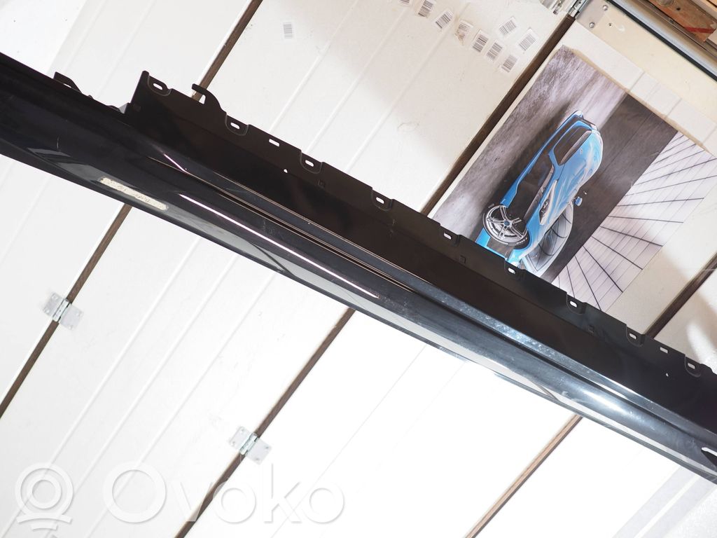 BMW 5 G60 G61 Moldura lateral zona de pies 