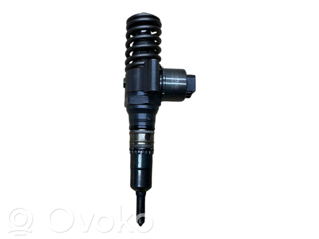 Skoda Octavia Mk2 (1Z) Inyector de combustible 