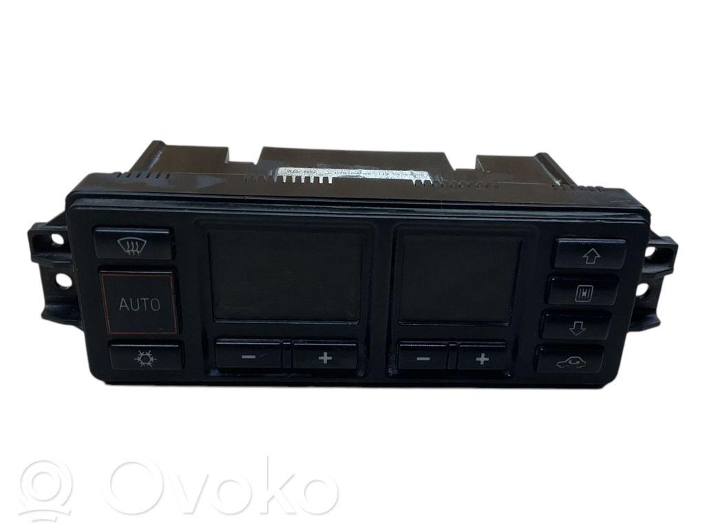 Audi A4 S4 B5 8D Climate control unit 