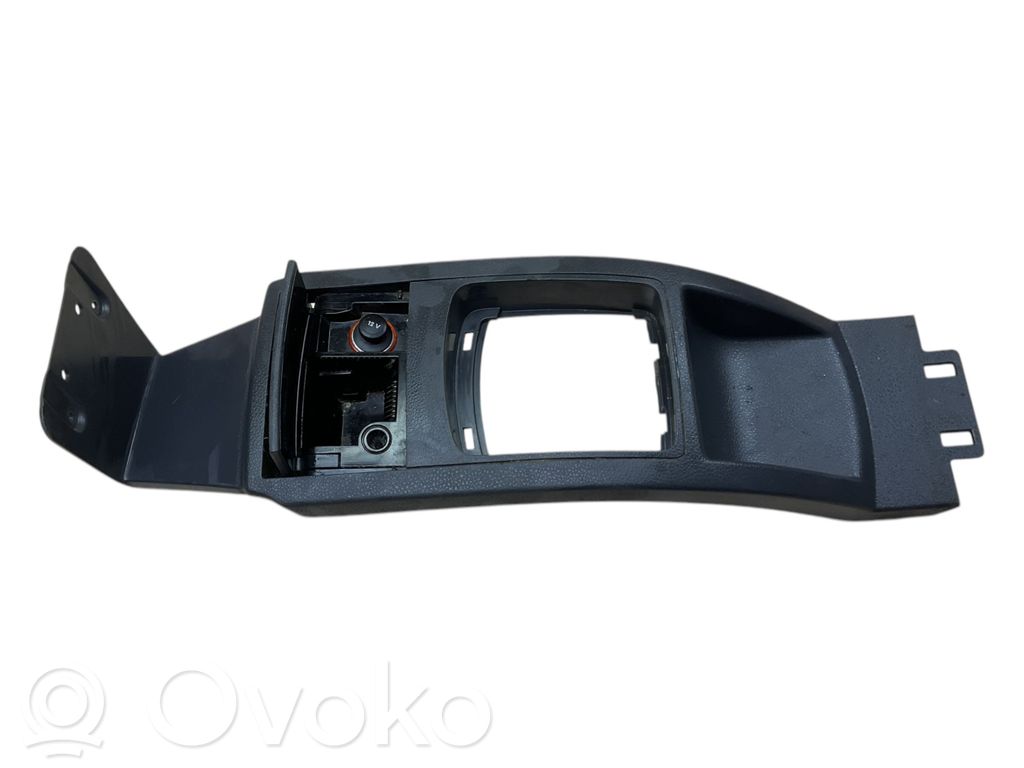 Volkswagen Polo IV 9N3 Consolă centrală 