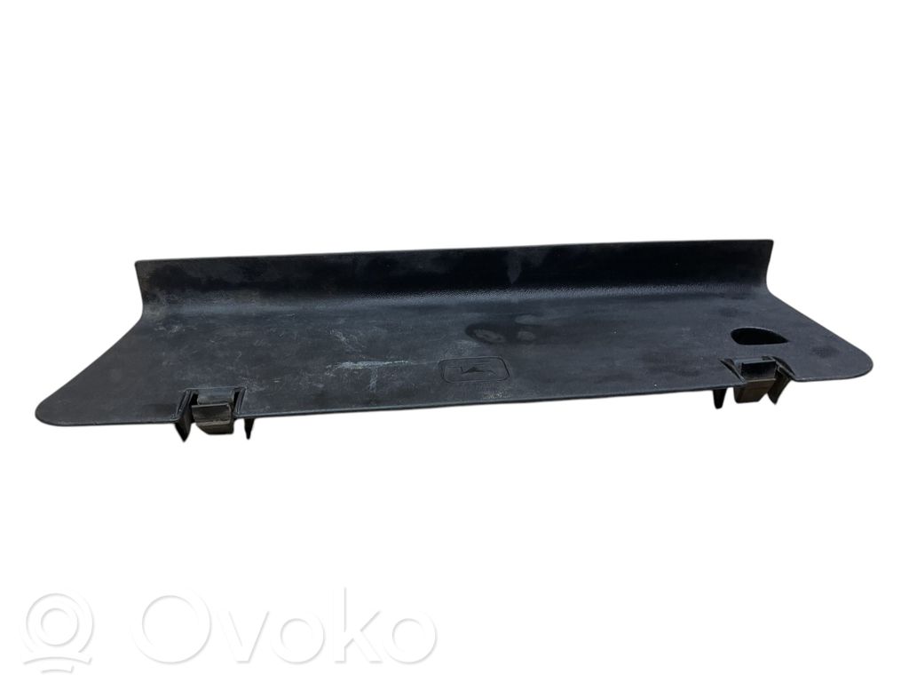 Ford Transit Copertura del rivestimento del sottoporta anteriore 