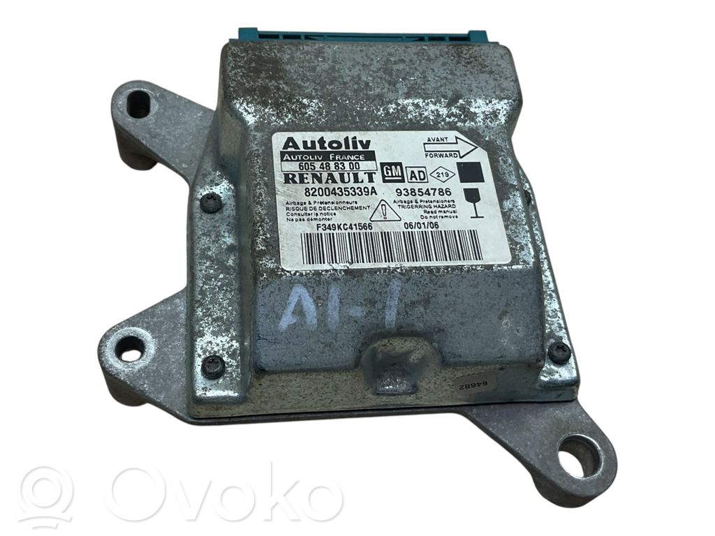 Opel Vivaro Airbag control unit/module 