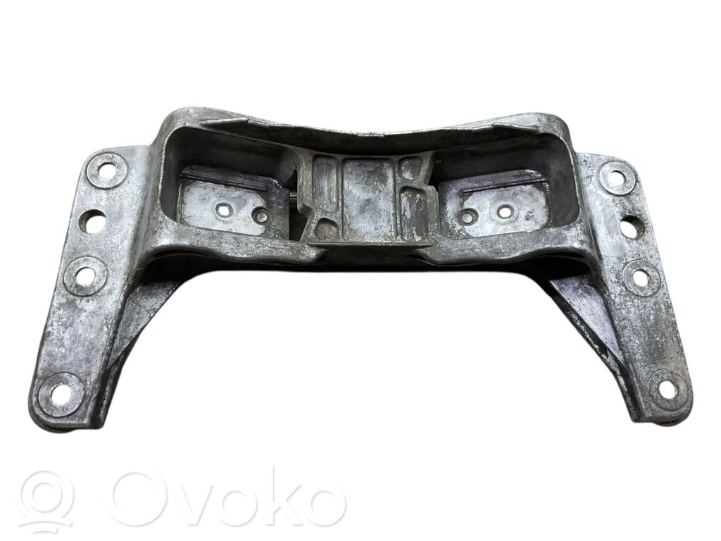 BMW 5 E60 E61 Gearbox mounting bracket 