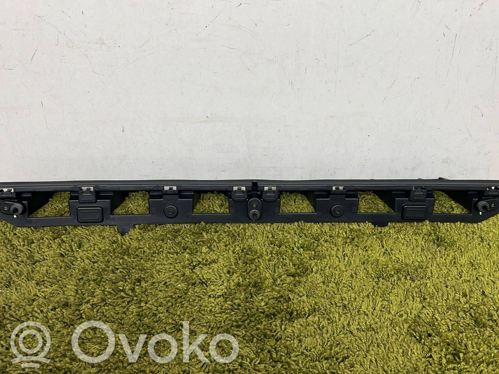 Ford Focus Apakšējais režģis (trīsdaļīgs) 