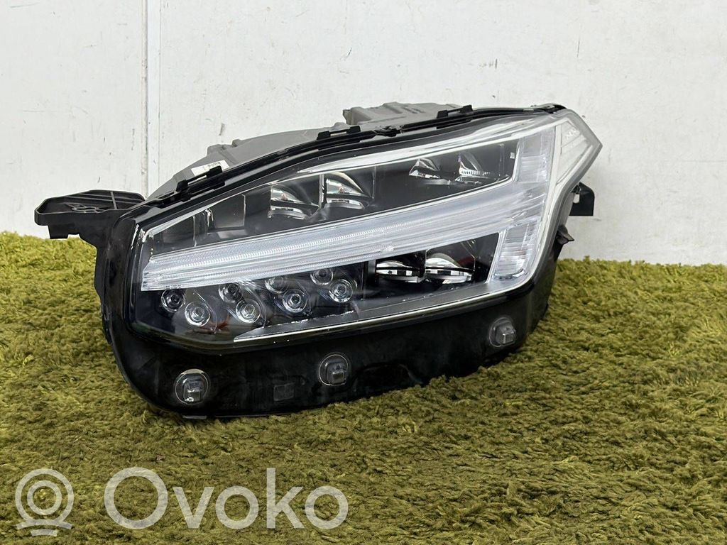 Volvo XC90 Scheinwerfer 