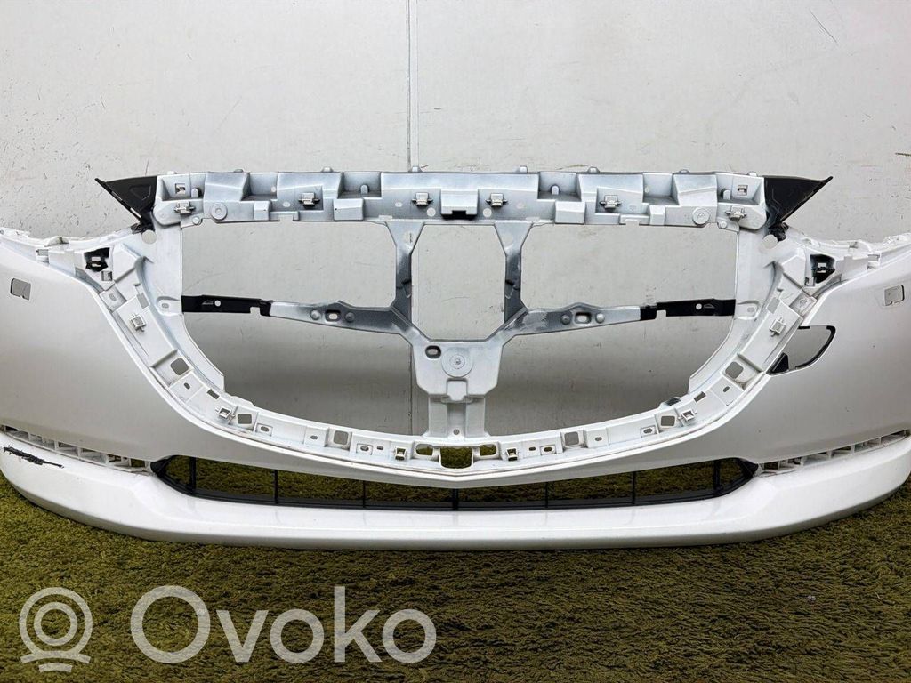 Mazda 2 Etupuskuri 