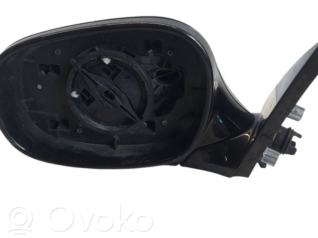 BMW 1 E81 E87 Front door electric wing mirror 