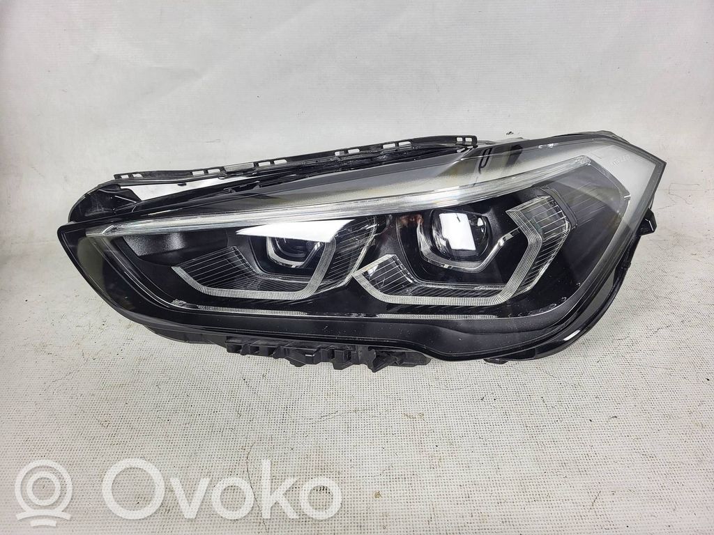 BMW X1 F48 F49 Lampa przednia 