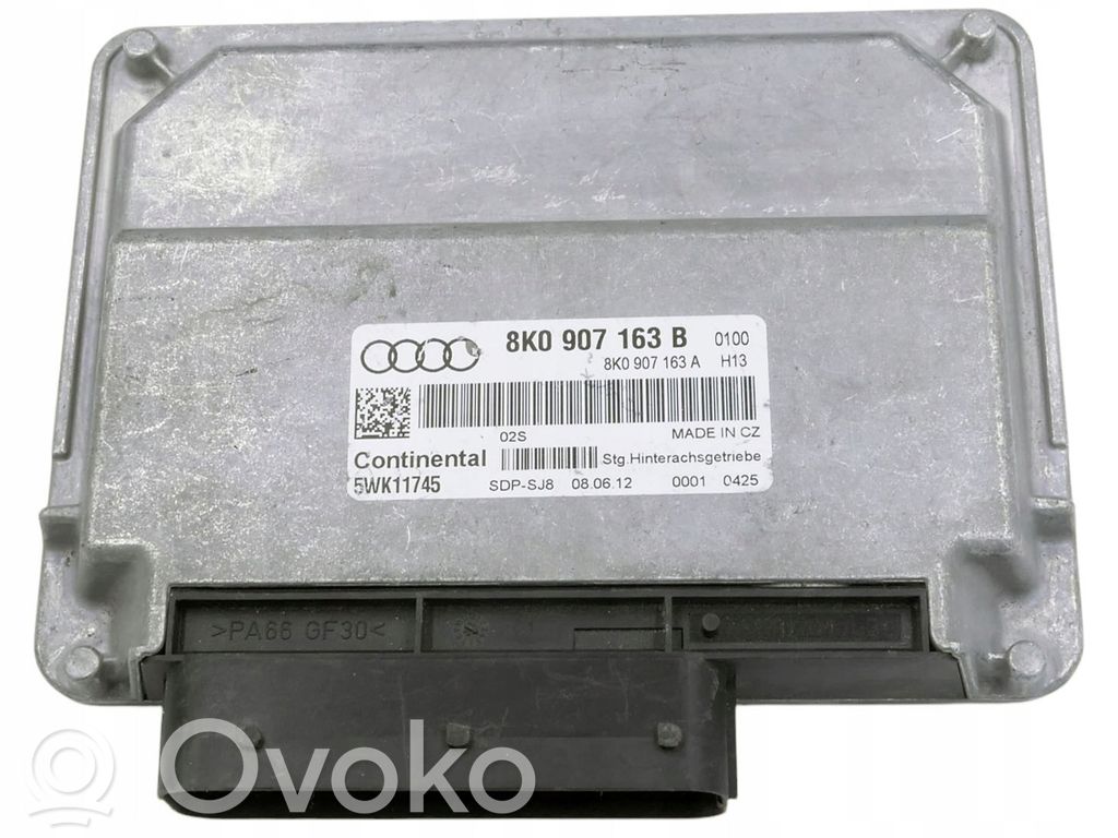 Audi A5 8T 8F Unidad de control/módulo de la caja de transmisión diferencial 