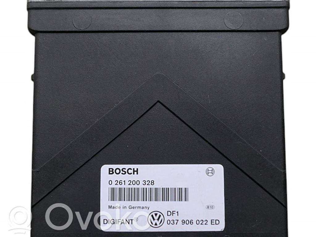 Engine control unit/module   037906022ED,0261200328