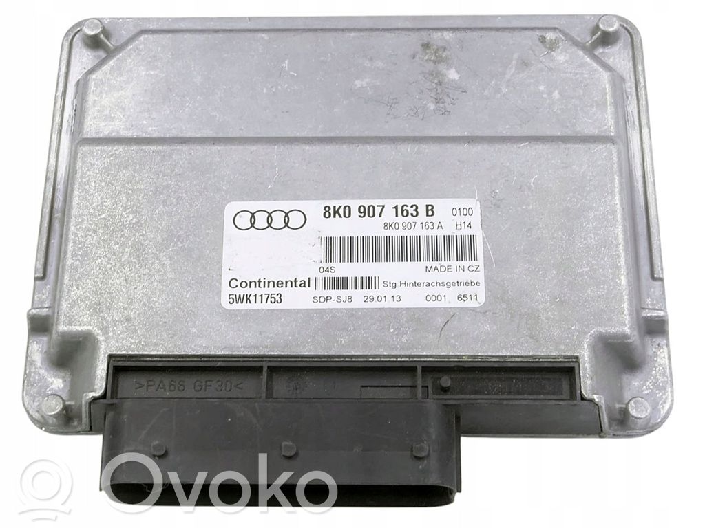 Audi A5 8T 8F Unidad de control/módulo de la caja de transmisión diferencial 