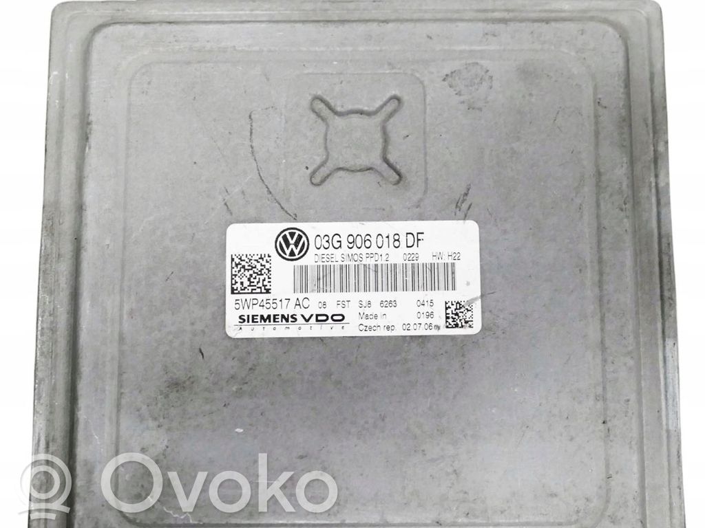 Volkswagen Golf V Engine control unit/module 