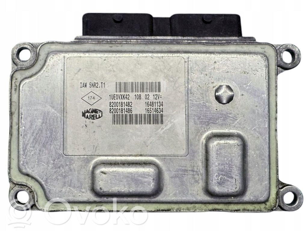 Engine control unit/module   8200181482,IAW5NR2