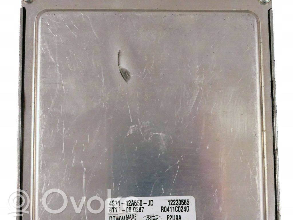 Ford Focus Engine control unit/module 