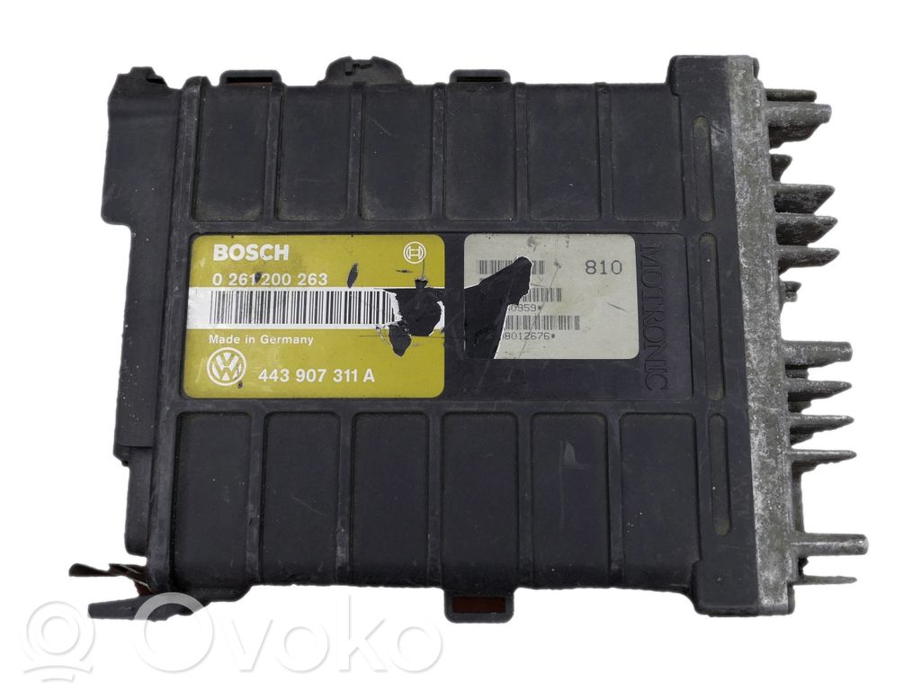 Engine control unit/module   443907311A,0261200263
