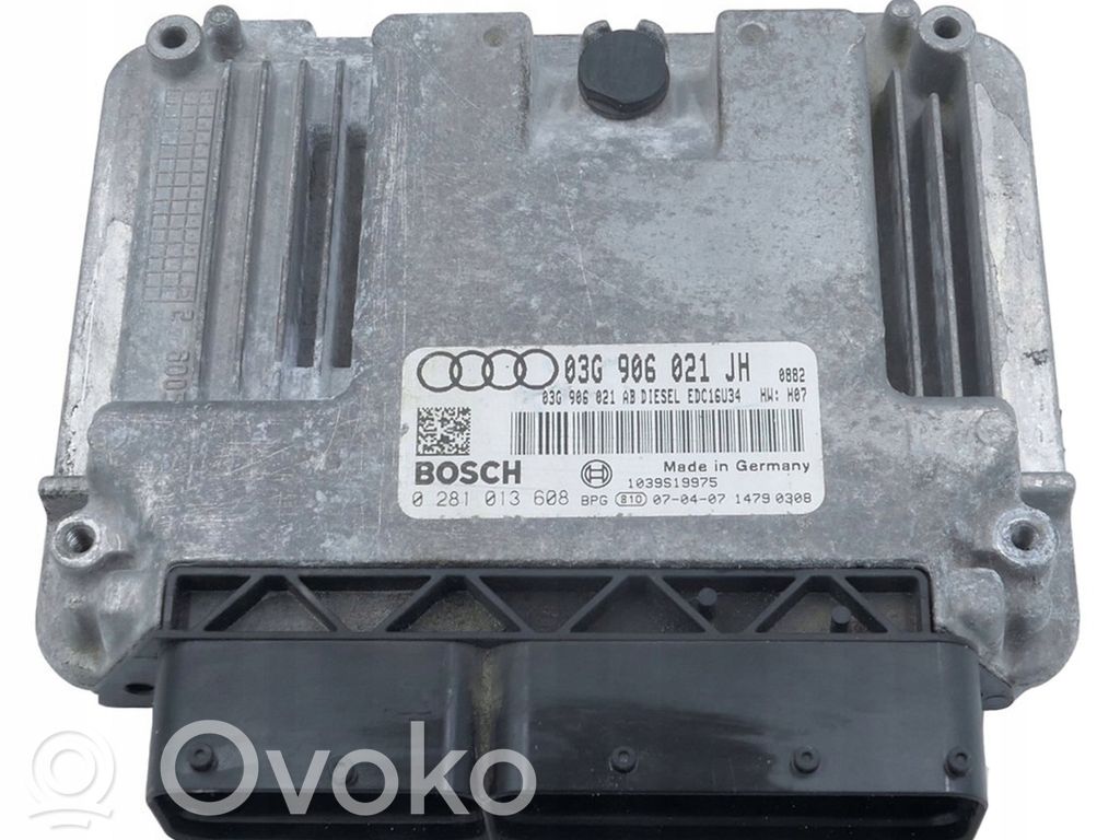 Audi A3 S3 A3 Sportback 8P Engine control unit/module 