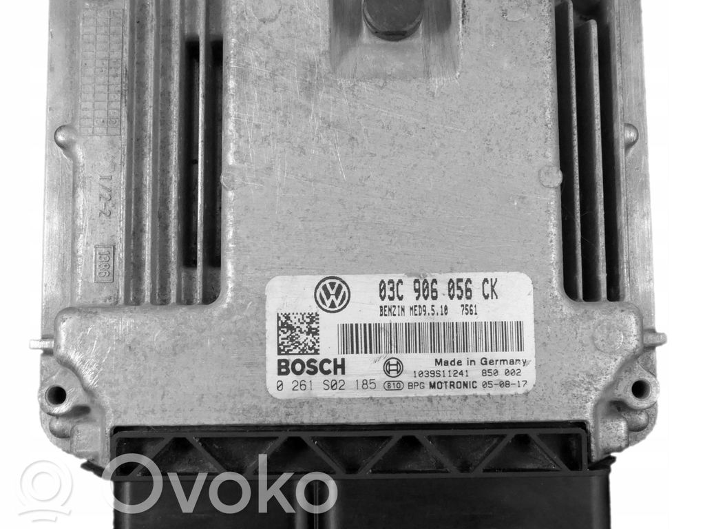 Volkswagen Golf V Engine control unit/module 
