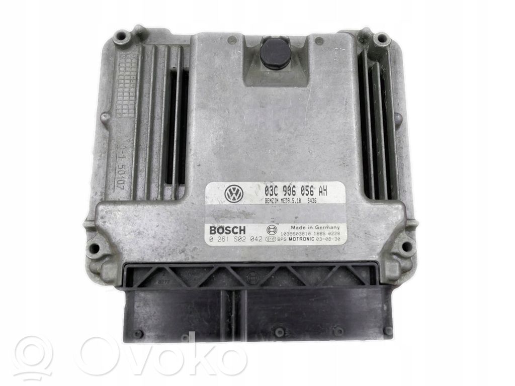 Volkswagen Touran I Engine control unit/module 