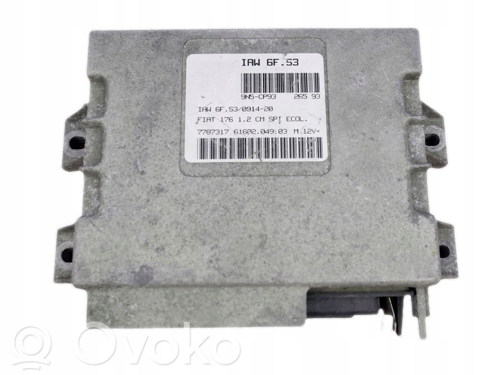 BMW 7 E38 Engine control unit/module 