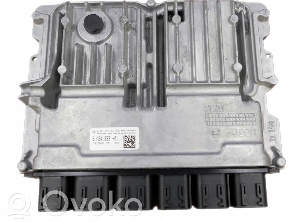 BMW 1 F40 Engine control unit/module 