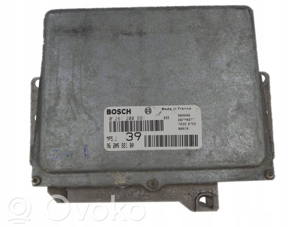 Citroen Xantia Engine control unit/module 