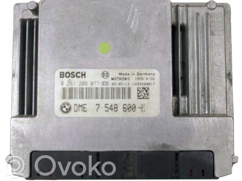 BMW 5 E60 E61 Блок управления двигателя 