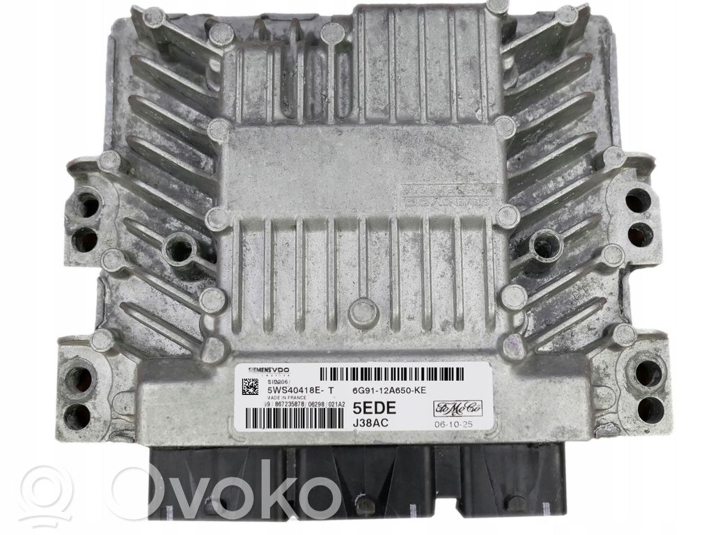 Ford Focus Engine control unit/module 